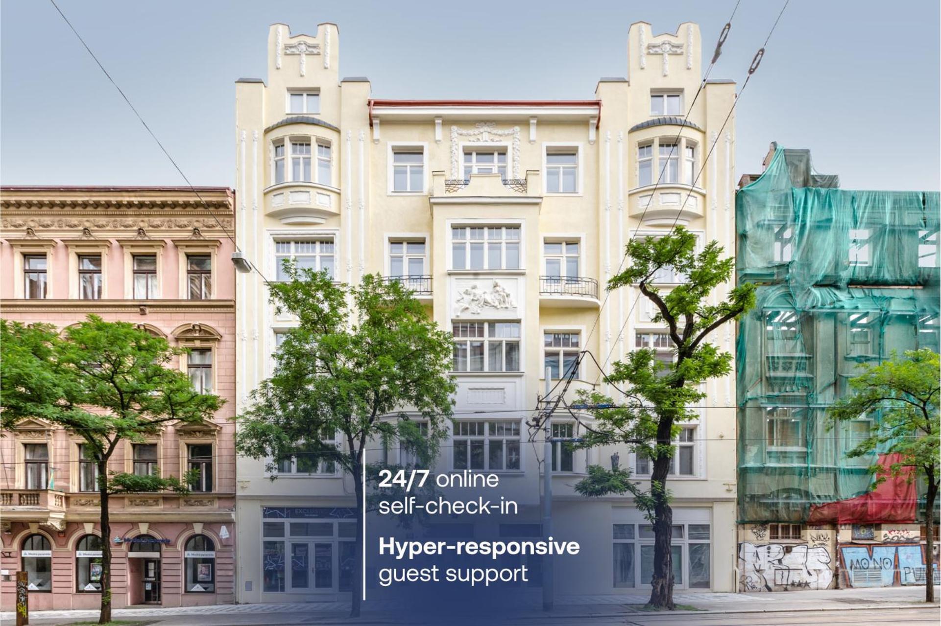 Turnkey I Charles Square Apartments Prag Dış mekan fotoğraf